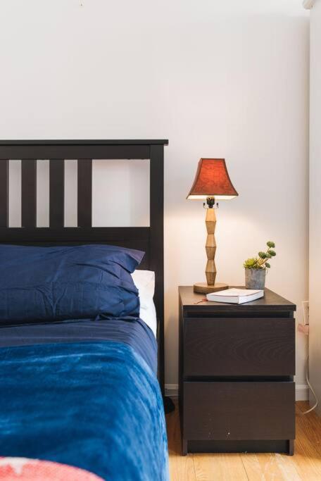 East Village Townhouse New York Bagian luar foto