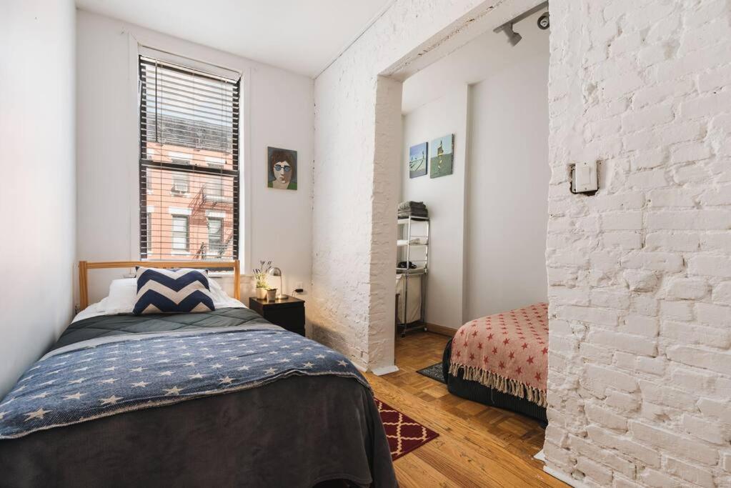East Village Townhouse New York Bagian luar foto