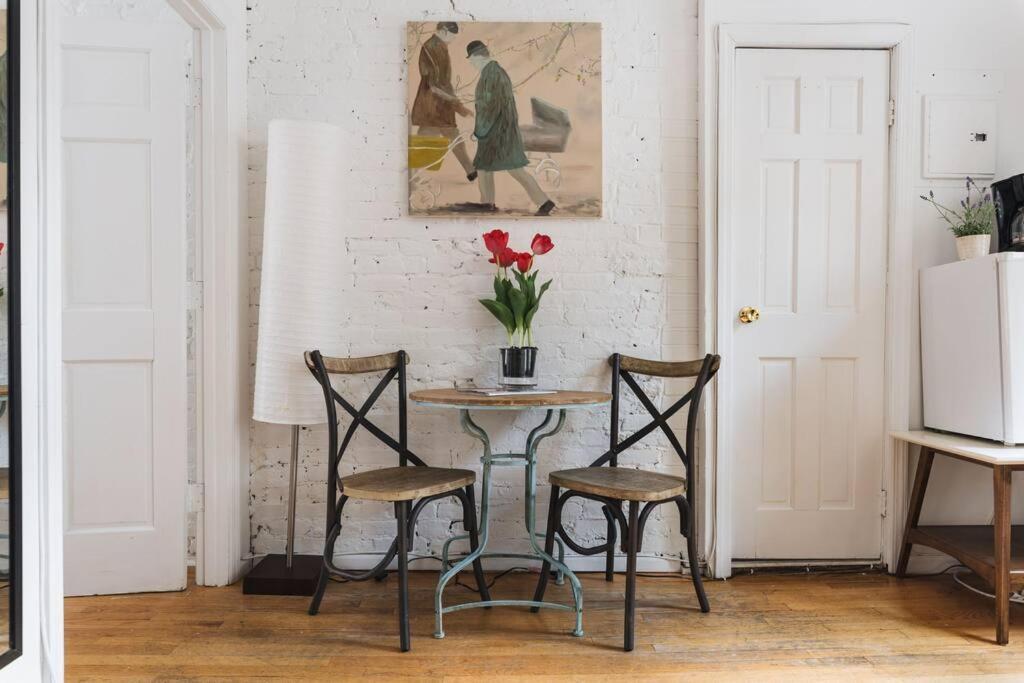 East Village Townhouse New York Bagian luar foto